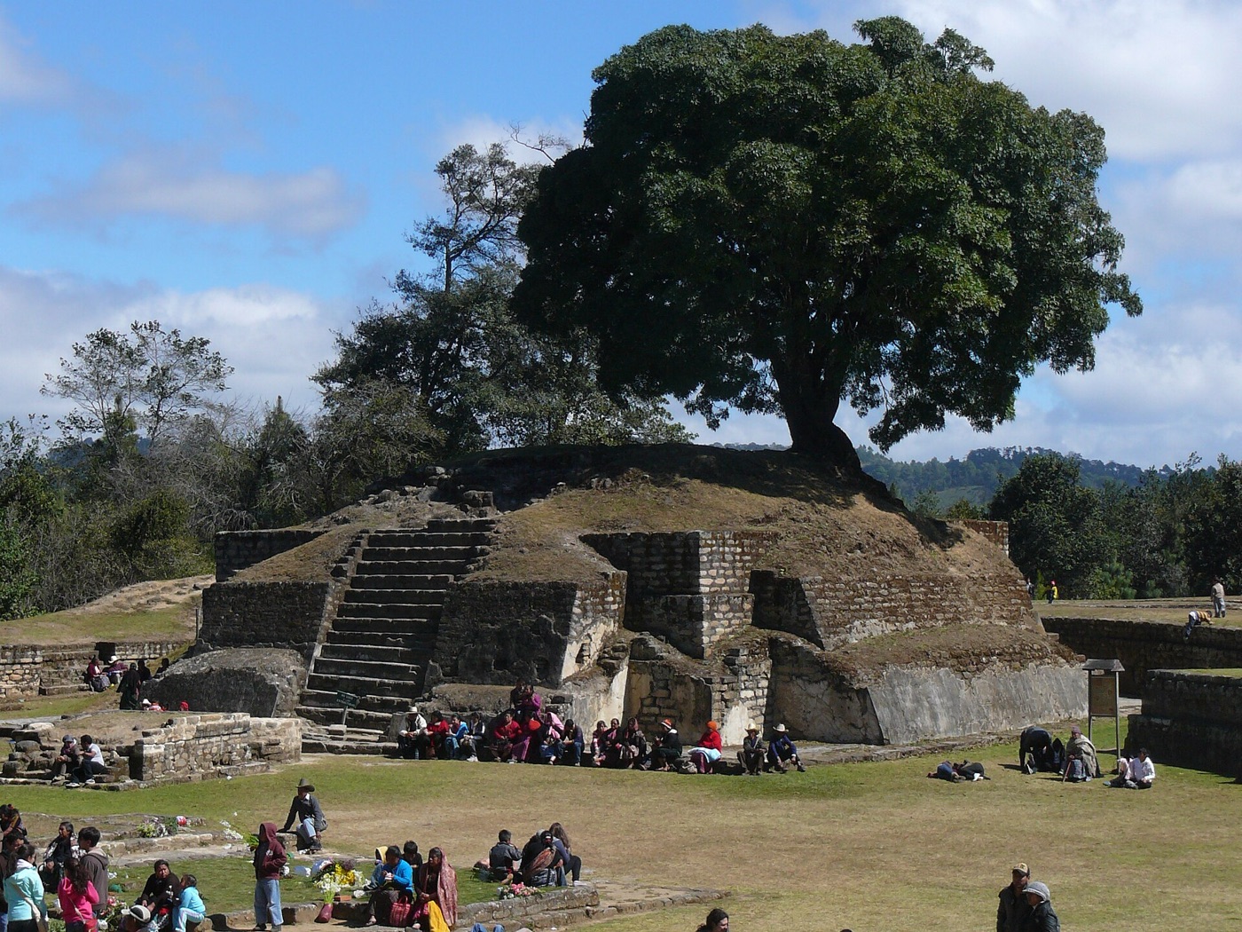 Sitio arqueológico maya de Iximché, Guatemala